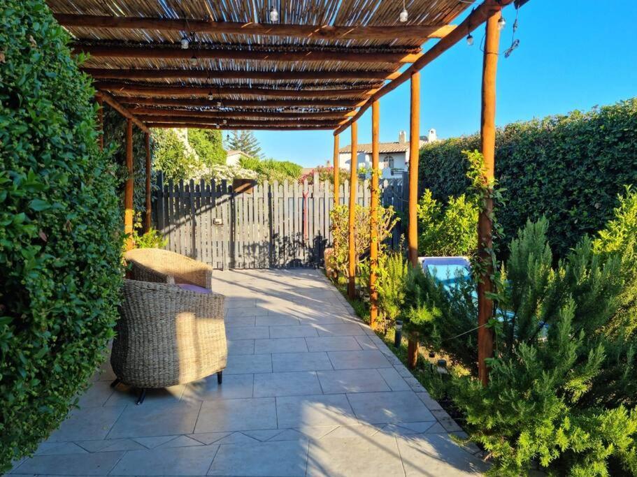 Villa Tea, Residenza Incantevole Con Giardino . Flumini di Quartu Zewnętrze zdjęcie